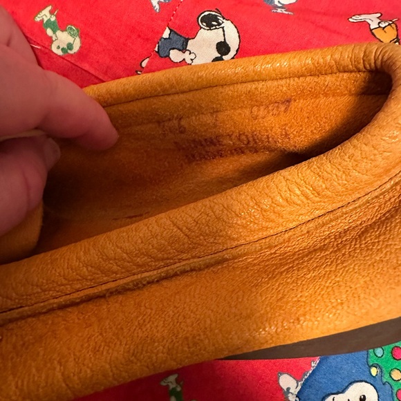 Men’s Minnetonka moccasin - Picture 3 of 3